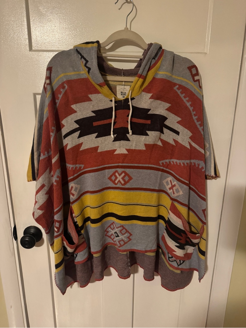Billabong Aztec Southwest Tribal Hooded Poncho